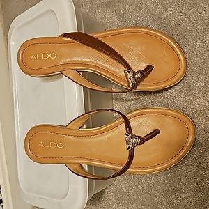 Aldo Sandals